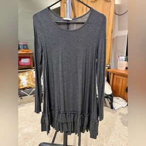 Easel Gray tunic